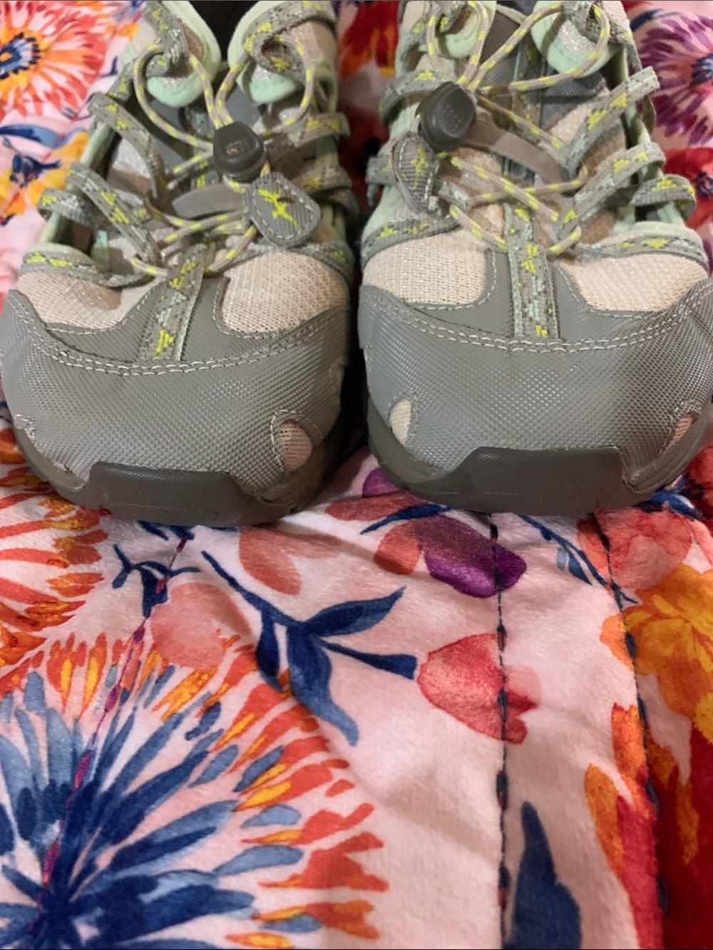 Chacos - Picture 6 of 9